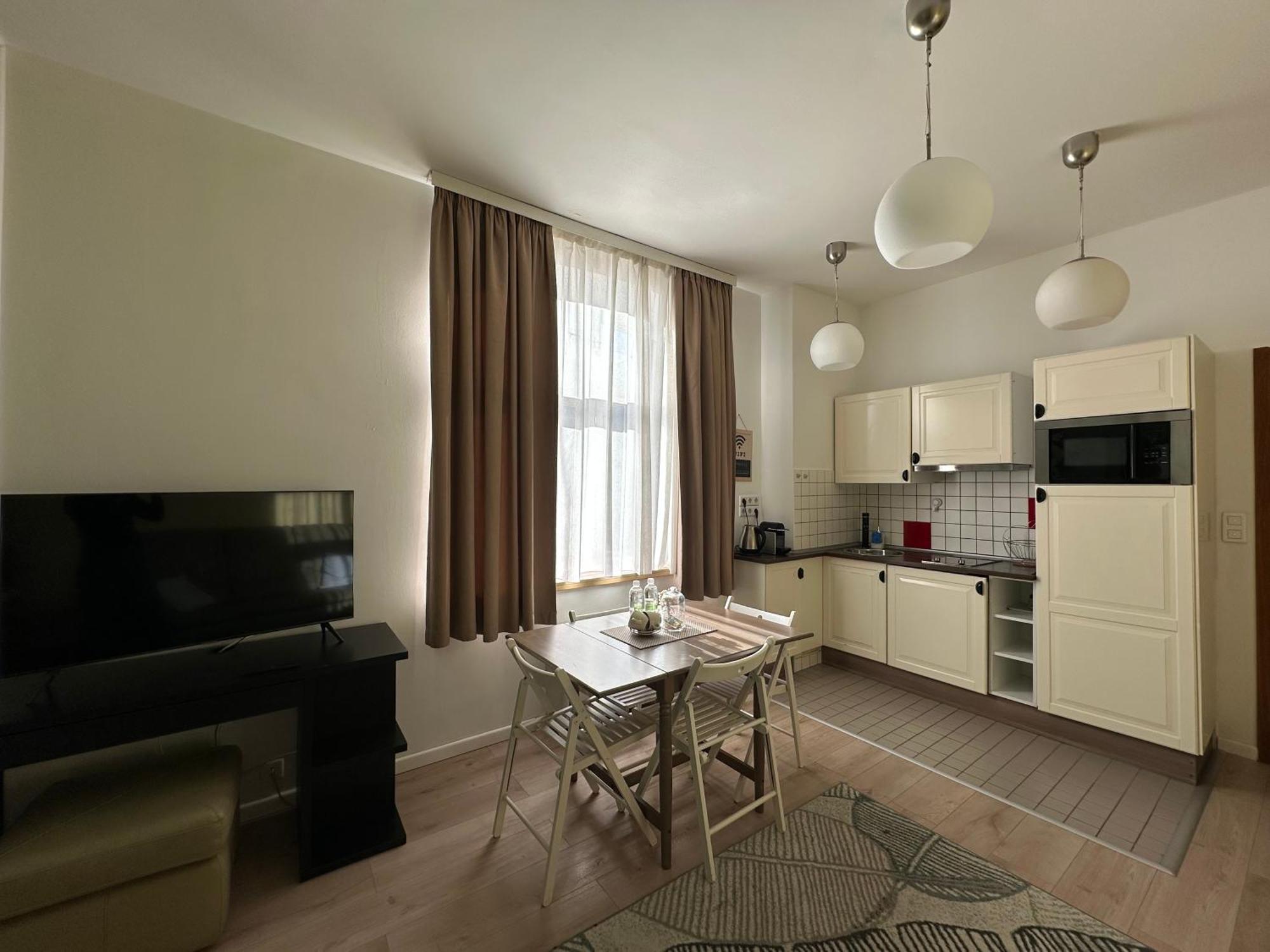 House4You - Balcescu Bucureşti Ngoại thất bức ảnh